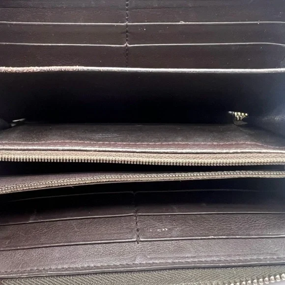 Authentic Gucci GG Canvas Leather Zip Around Wallet Interlocking G - Picture 7 of 15